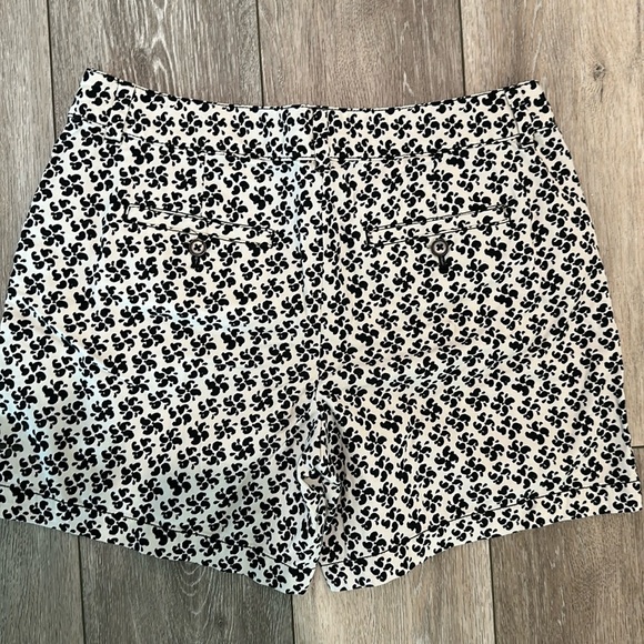 Loft Patterned Short - Picture 5 of 5